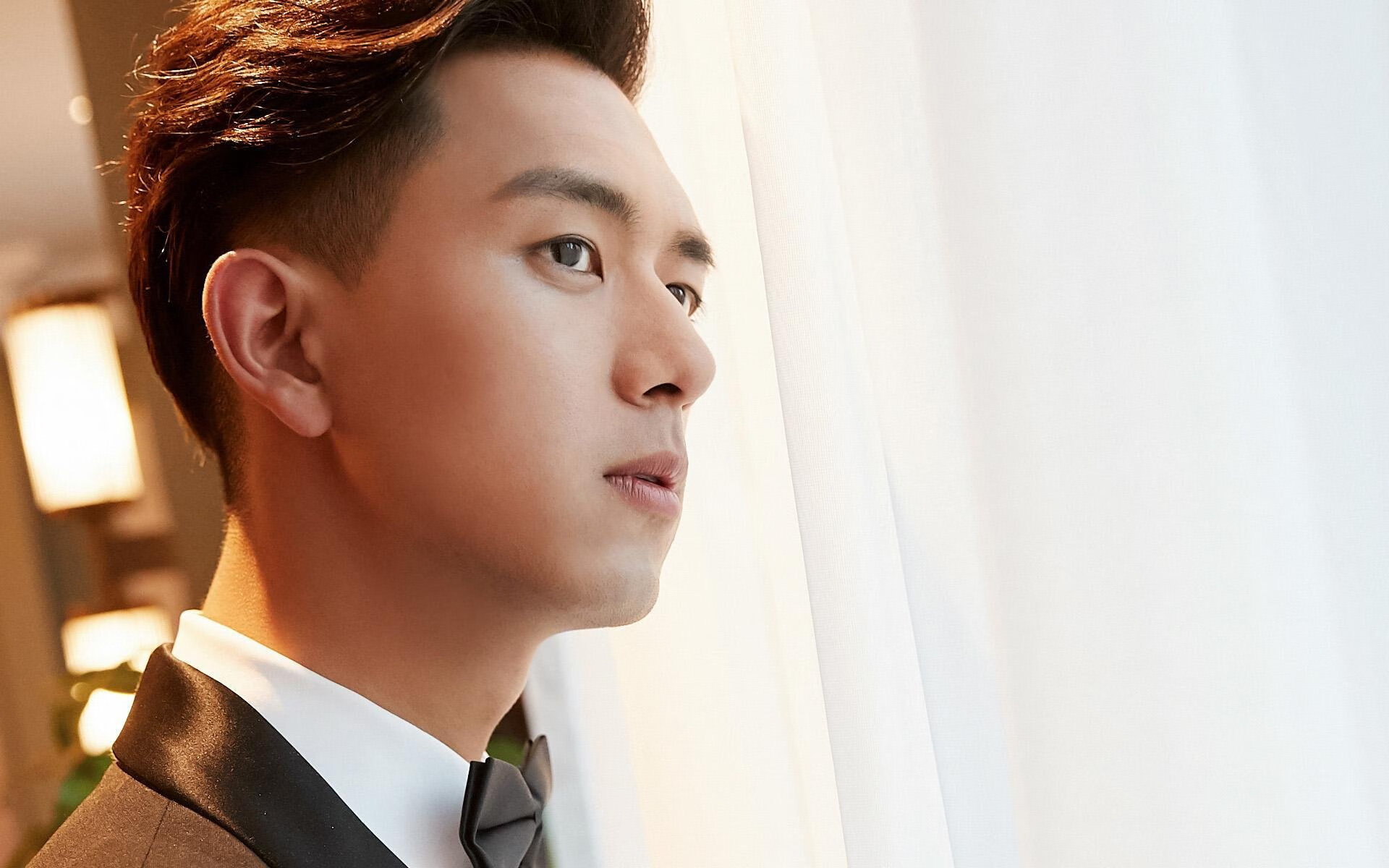 开云网页版-“荣耀瞬间：冠军车手的感人时刻”，荣耀夺冠