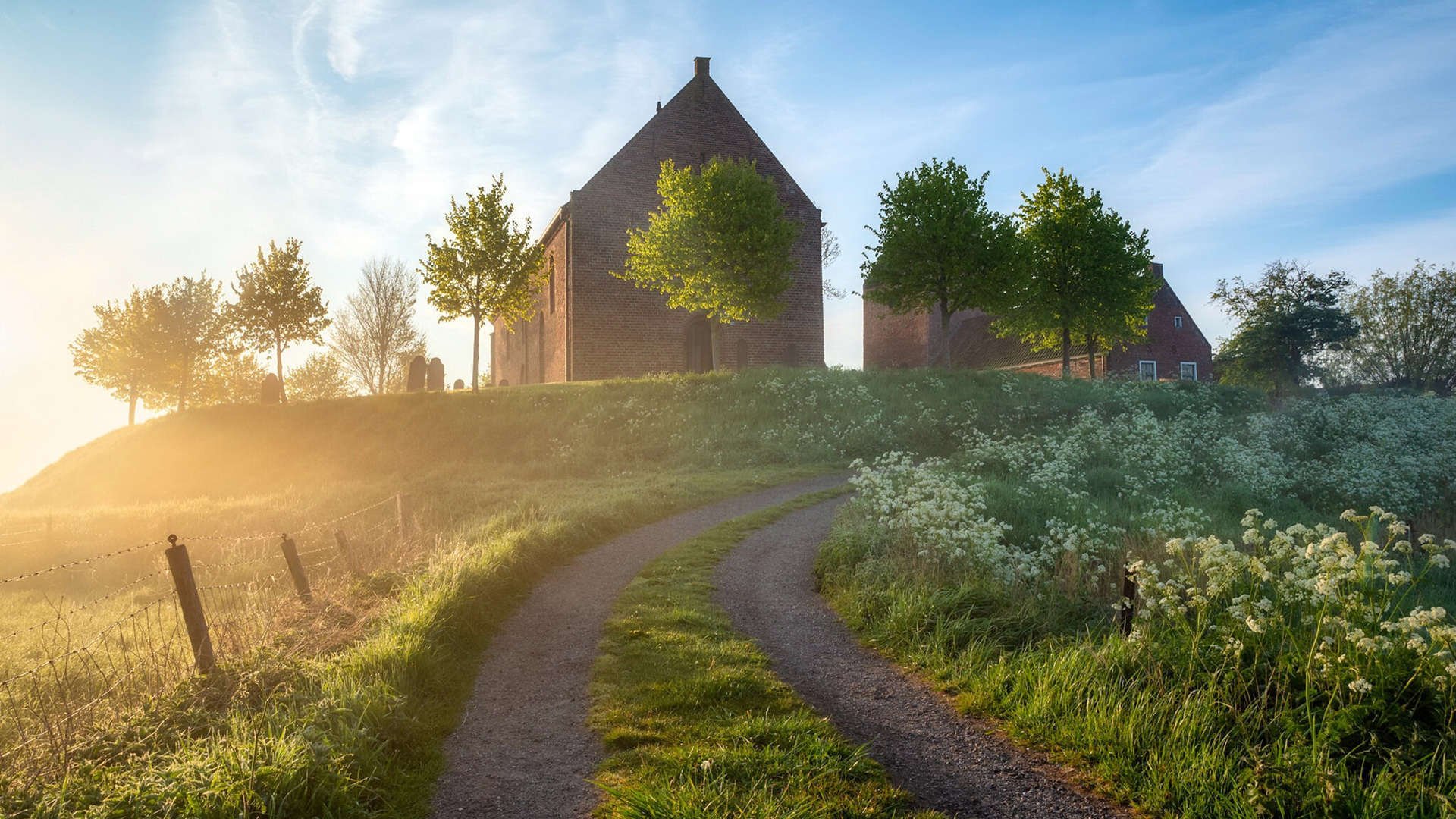 开云平台-英超豪门争夺，比分3-2，比赛关键数据：抢断成功率77%，长传准度高达85%