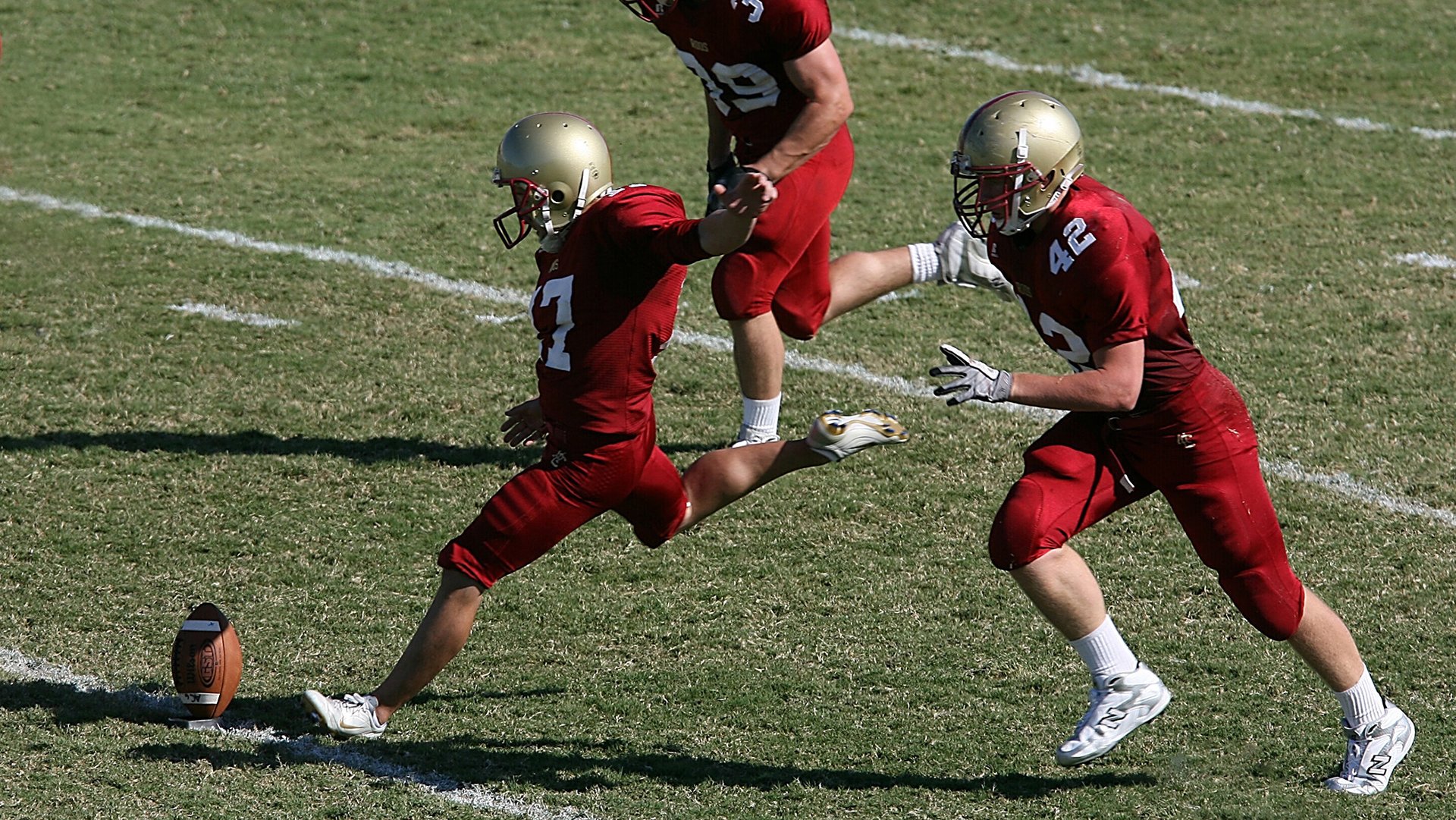 一场激动人心的比赛结果让球迷欢欣鼓舞，一场激动人心的比赛结果让球迷欢欣鼓舞了