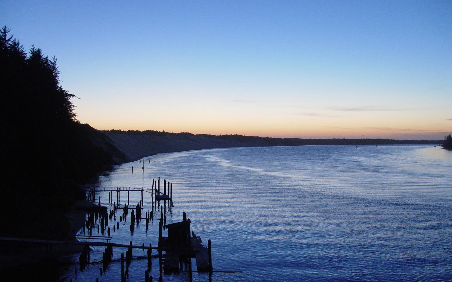 开云官网APP下载-湖人队攻防两端表现均衡，湖人常用战术