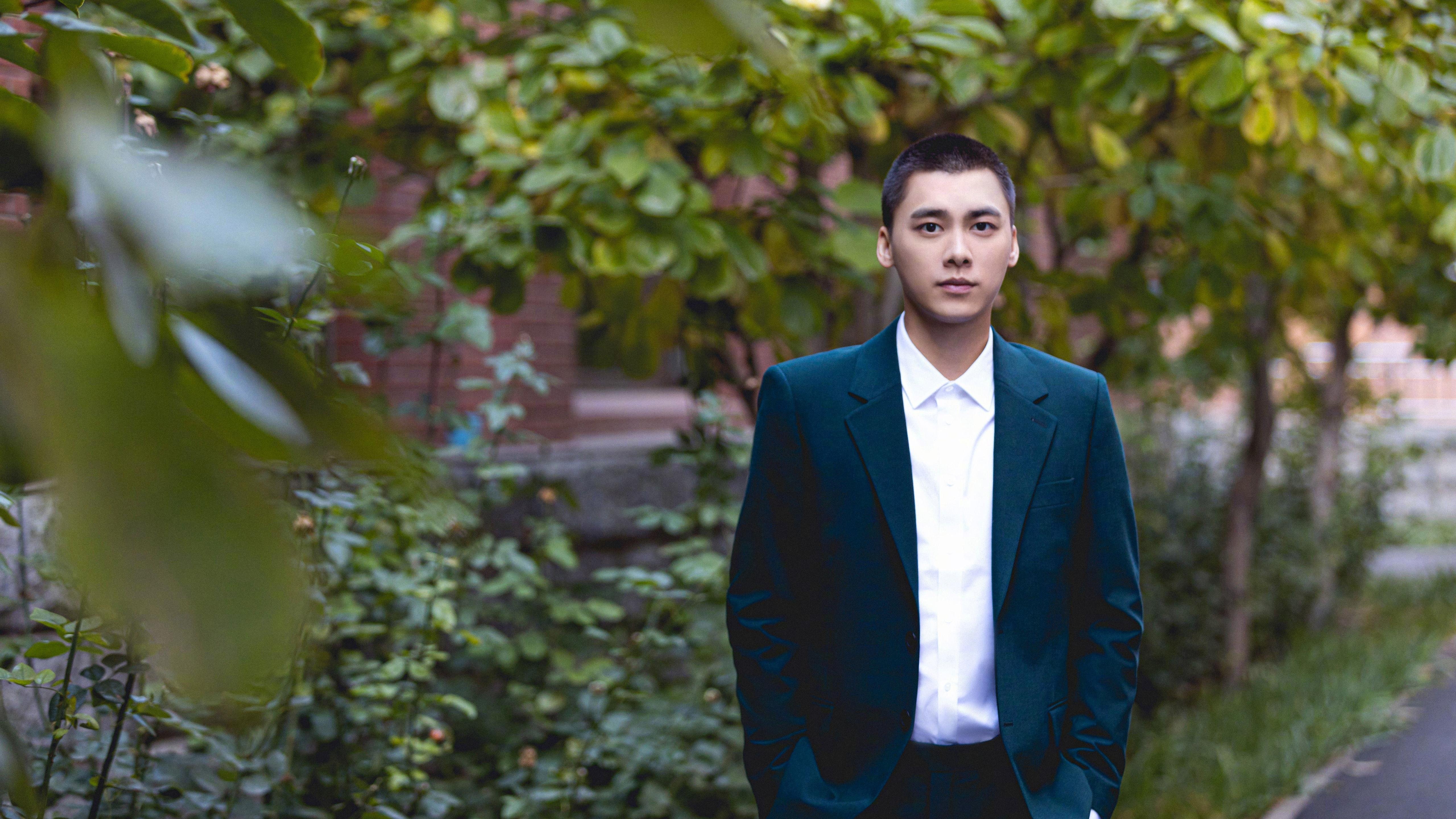 伯科夫50米仰泳爆发力惊艳全场