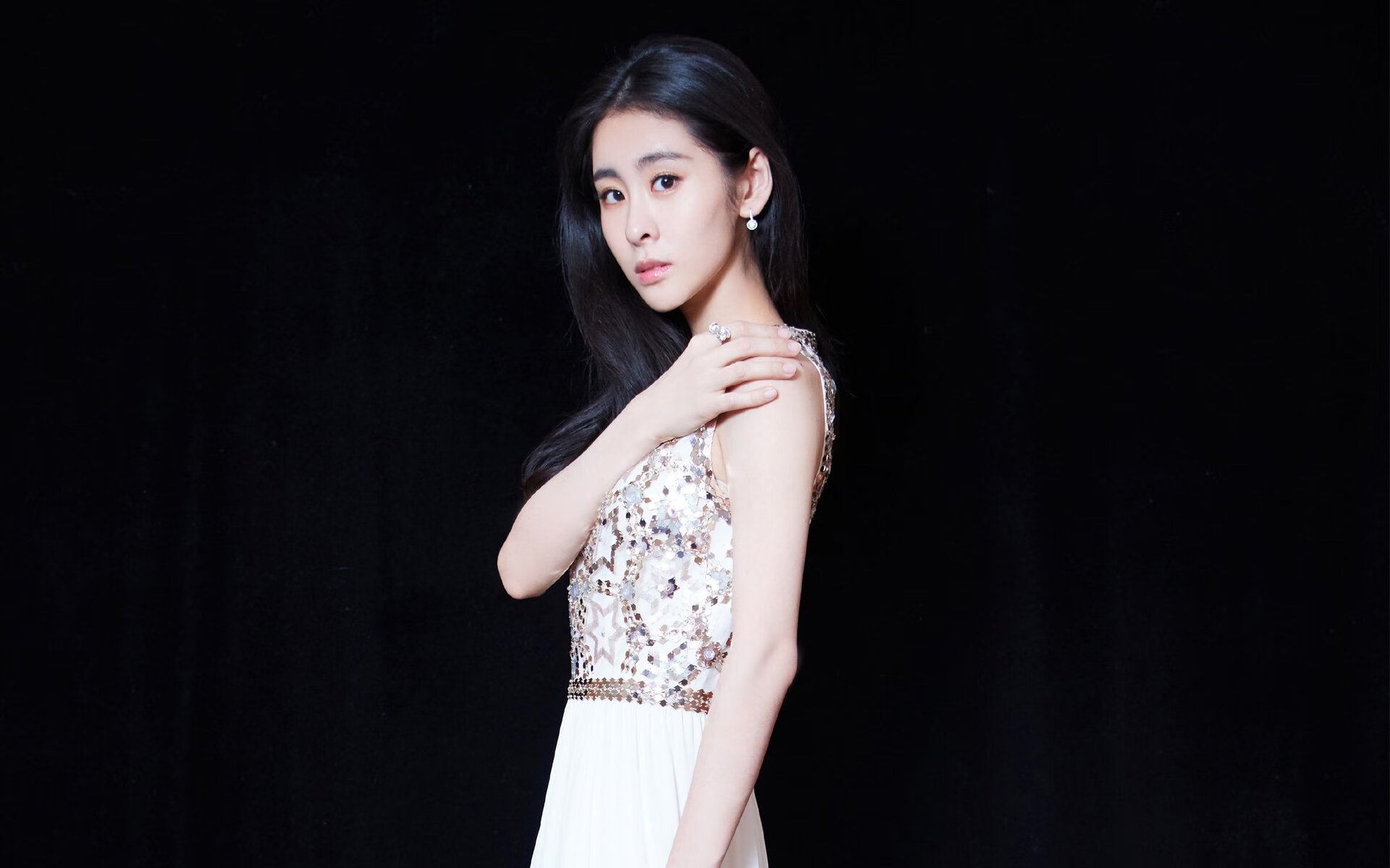 瑞·弗兰：他用无与伦比的防守技巧让对手难以突破，成为全黑队的屏障